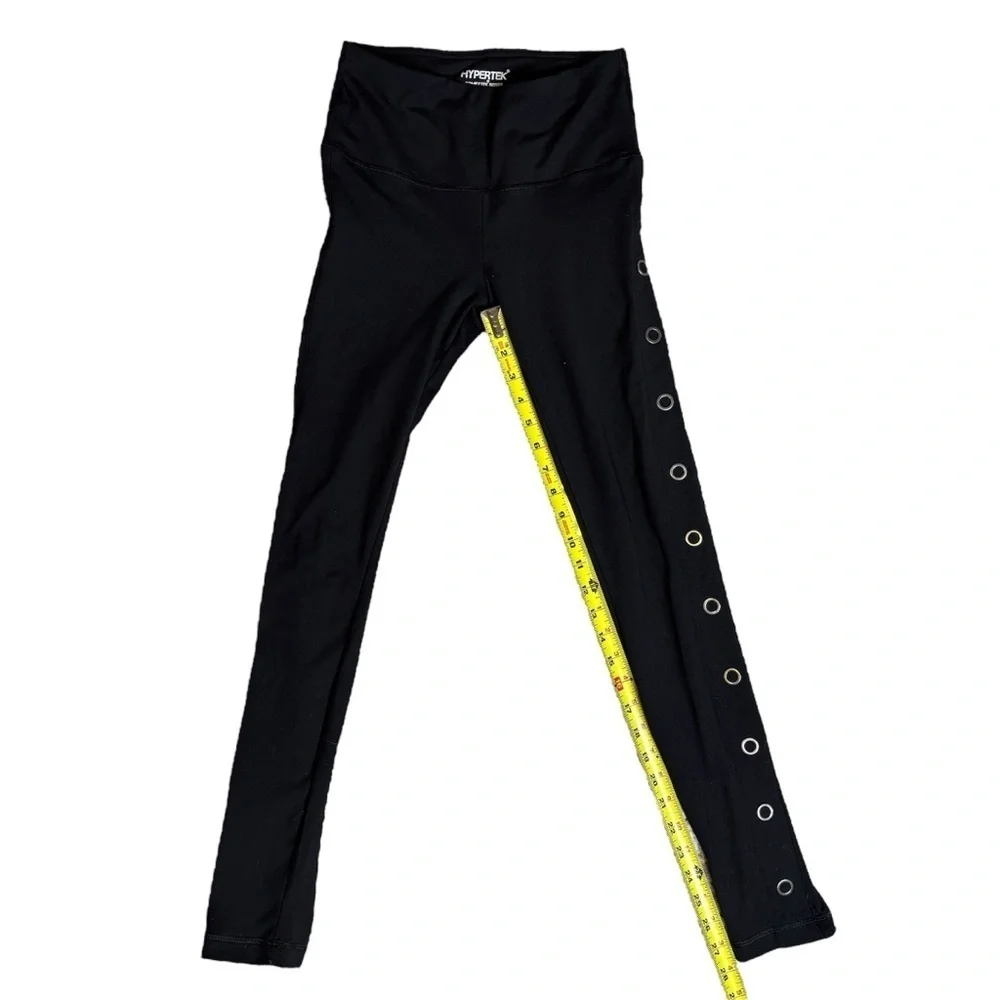Hypertek Comfytek Series High-Waisted Leggings with Eyelet Detail Size Small